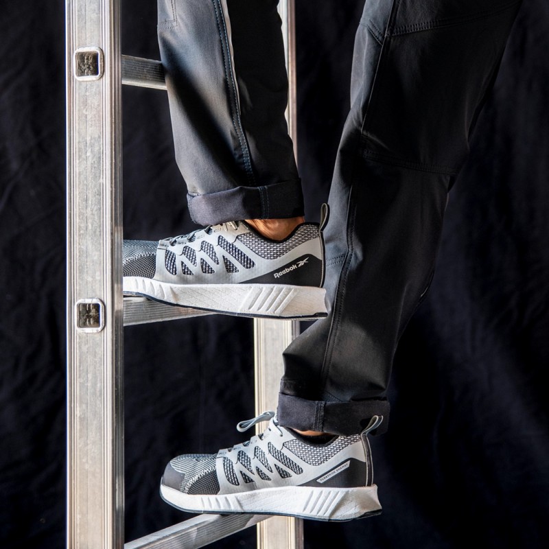 Reebok - Chaussures de sécurité basses noires grises en maille nylon embout composite S1P SRC ESD